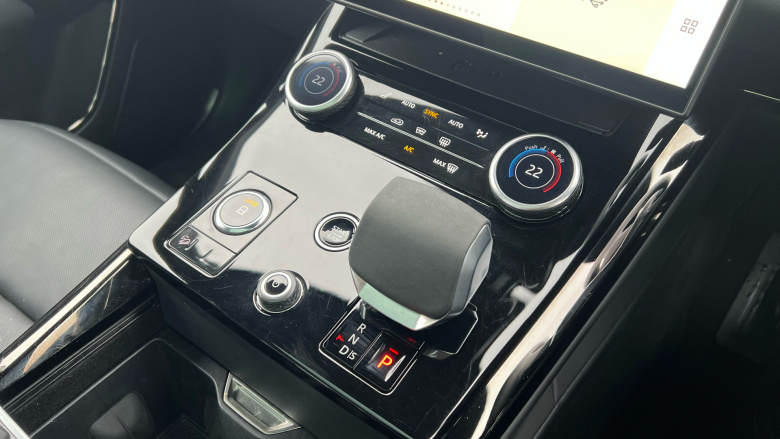 Land Rover Range Rover Sport 3.0 D300 Dynamic SE 5dr Auto Diesel Estate